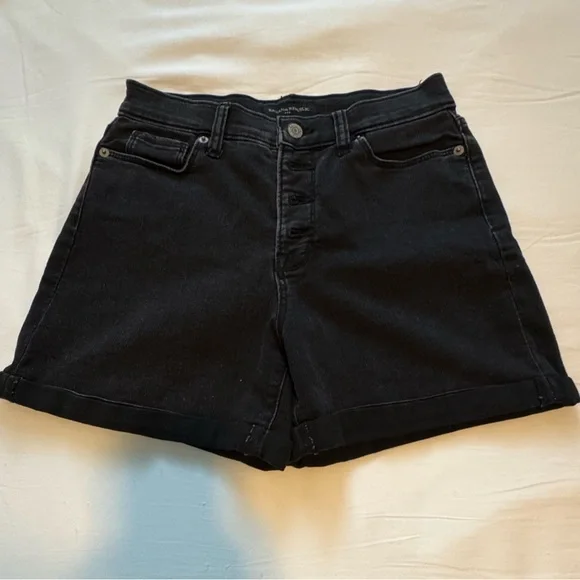 Banana Republic Mid Length Black Denim Shorts High Rise 4.5 Inseam Chic Everyday - Picture 5 of 5